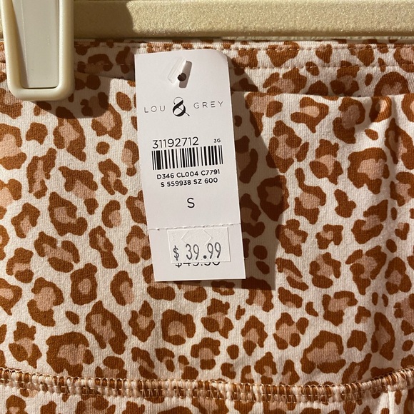 NWT. Loft animal print leggings - Picture 2 of 5